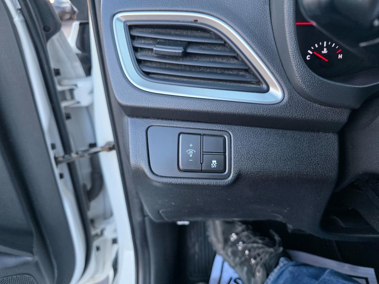 2018 Hyundai Accent SE Photo