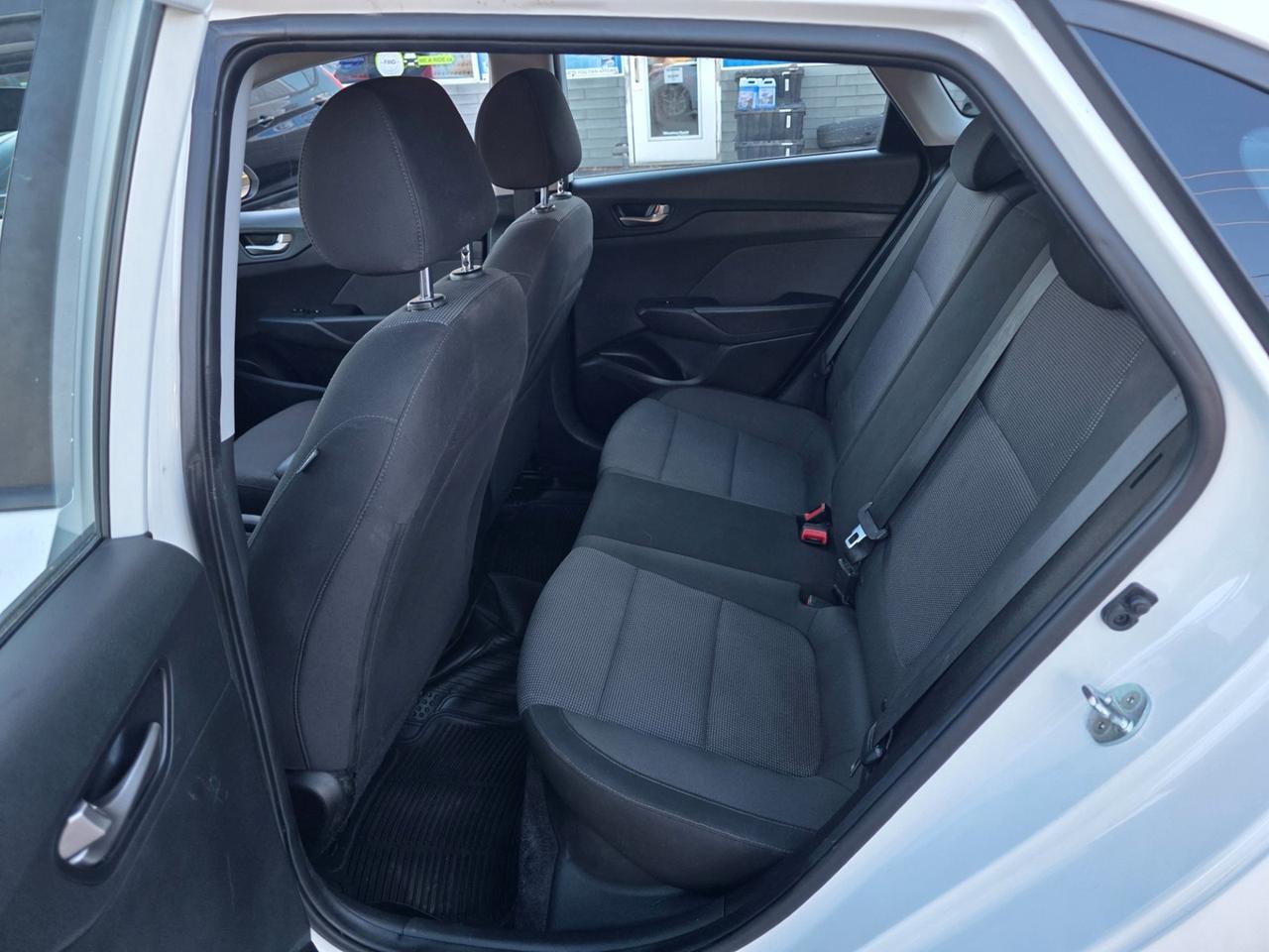 2018 Hyundai Accent SE Photo