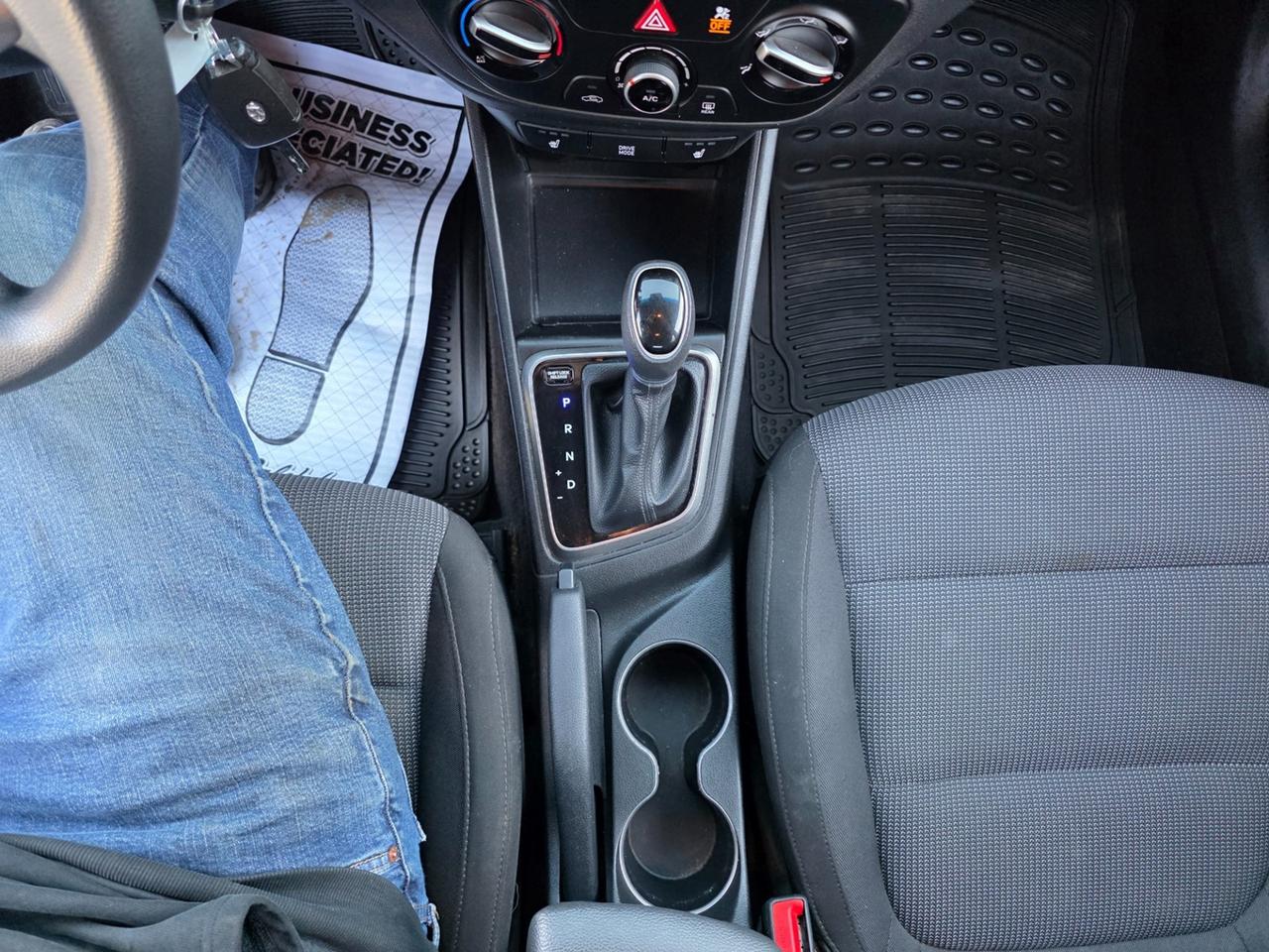 2018 Hyundai Accent SE Photo
