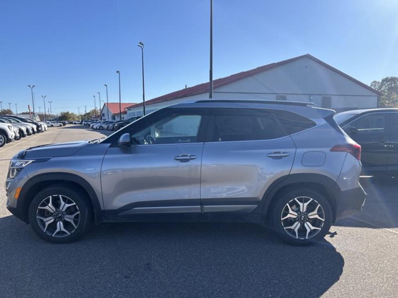 2021 Kia Seltos EX AWD | One Owner | No Accidents | Sunroof | Leather Seats | Heated Steering Photo