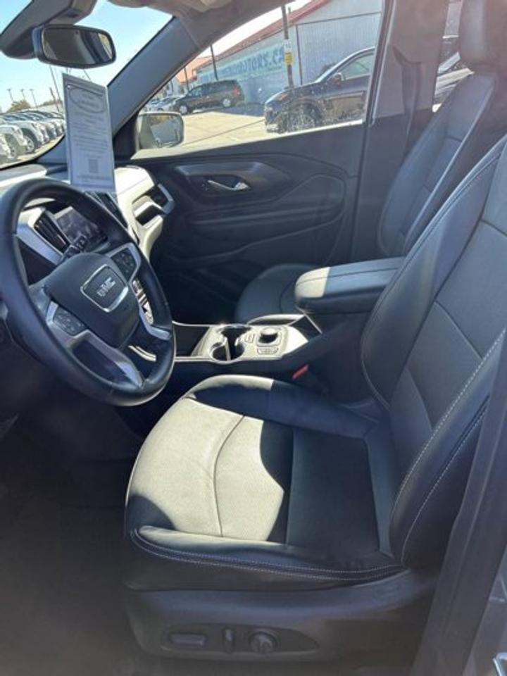 2023 GMC Terrain SLT AWD | No Accidents | 360 Camera | Leather Seats | Heated Steering Photo2