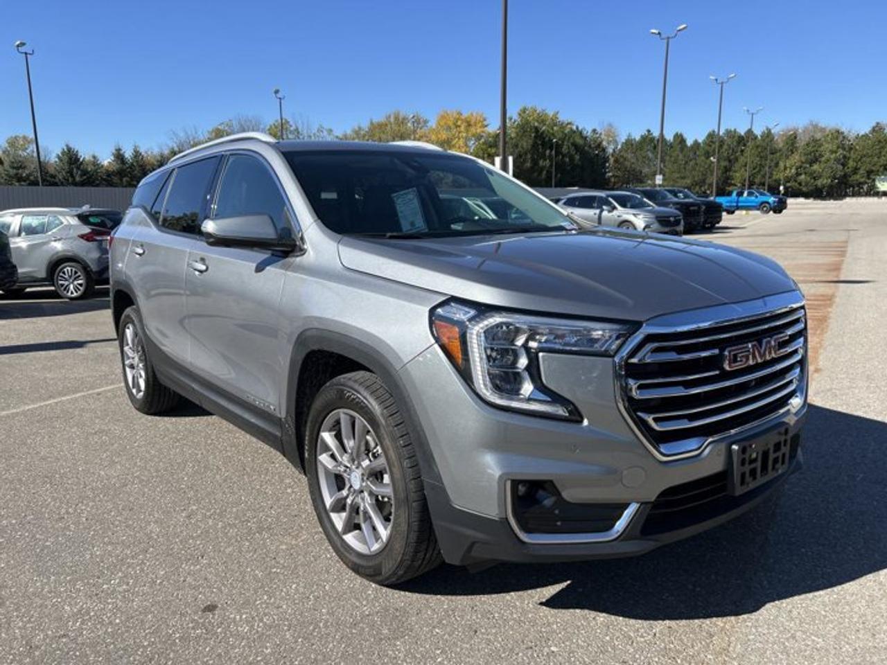 2023 GMC Terrain SLT AWD | No Accidents | 360 Camera | Leather Seats | Heated Steering Photo3