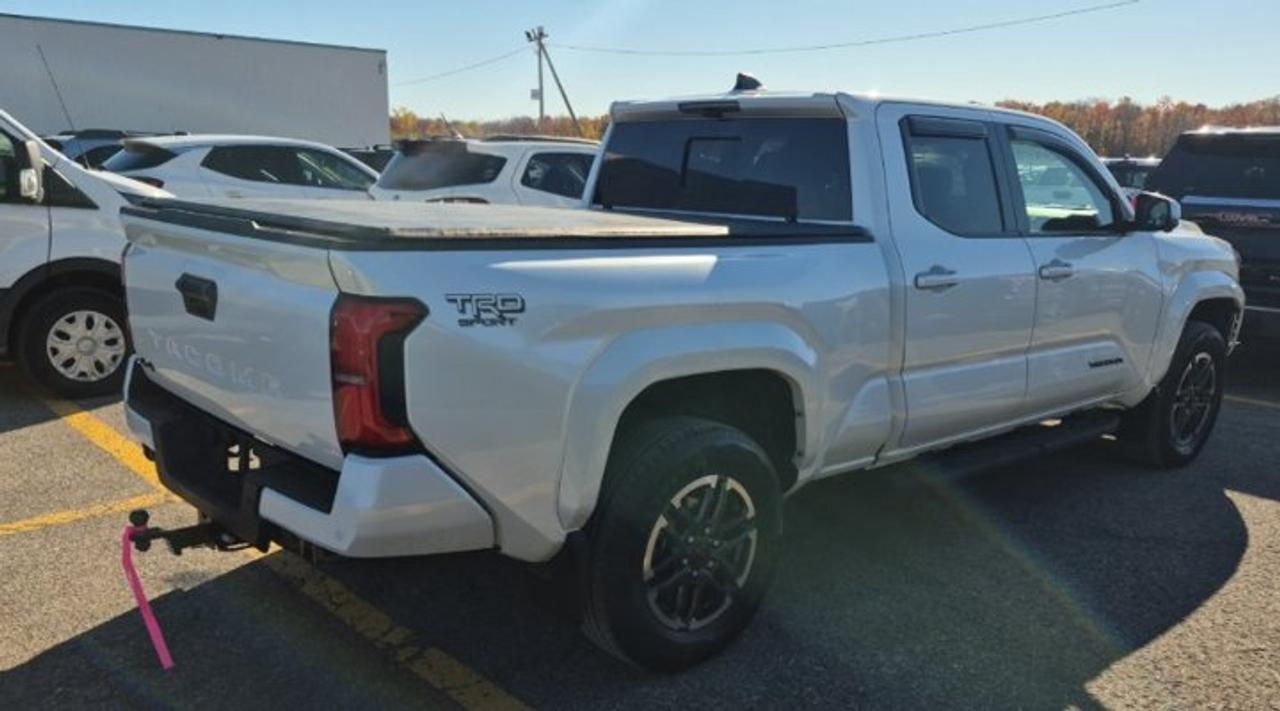 2025 Toyota Tacoma TRD Sport Premium 4X4 | Leather | Sunroof | 360 Cam | JBL Audio | Cooled Seats & More ! Photo