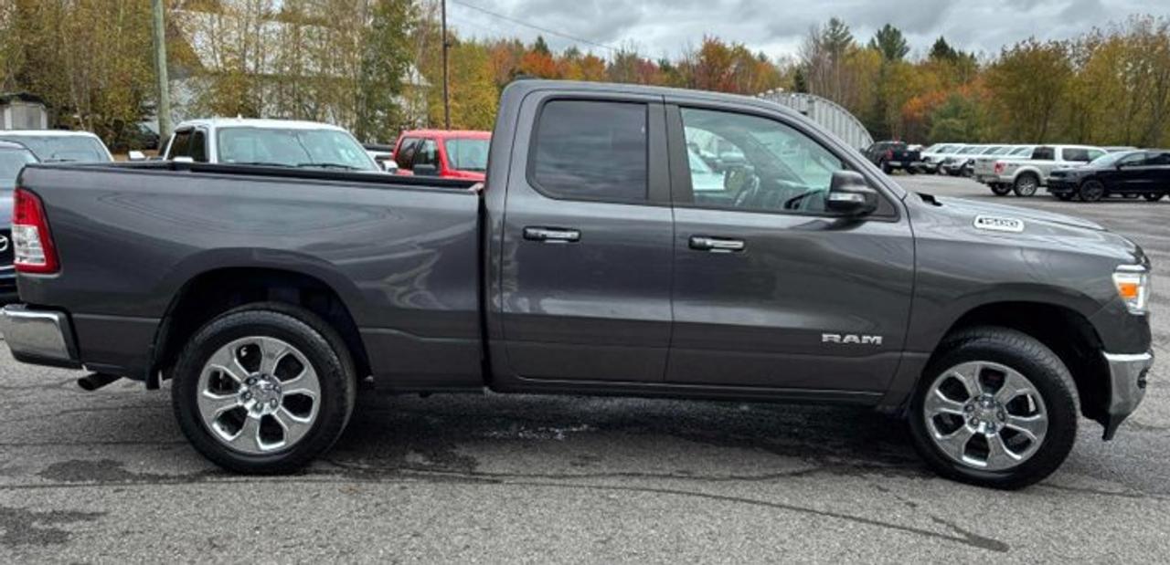2019 RAM 1500 Big Horn 4X4 | Heated Wheel + Seats | Bucket Seats | Remote Start | CarPlay + Android | and More ! Photo