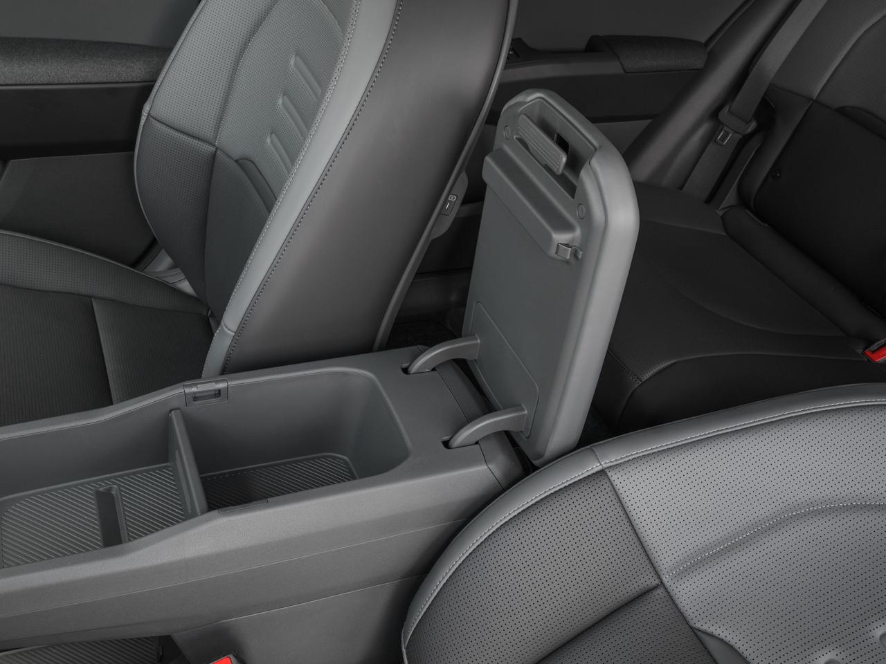 2027 Kia EV3 LAND Photo
