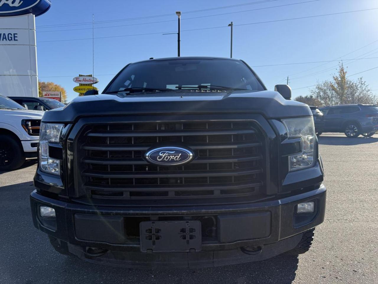 2016 Ford F-150 XLT Photo