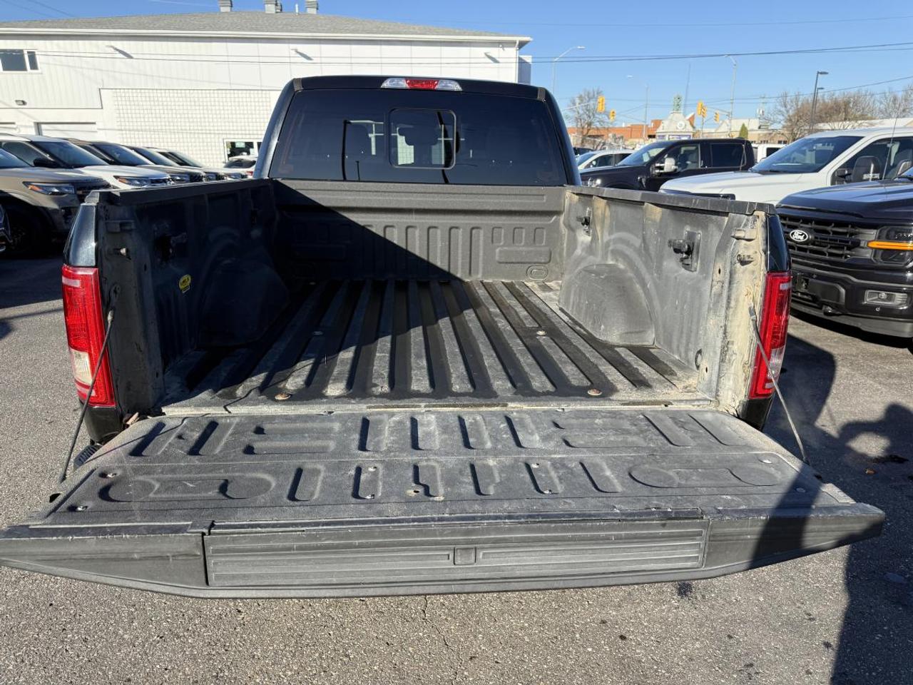 2016 Ford F-150 XLT Photo
