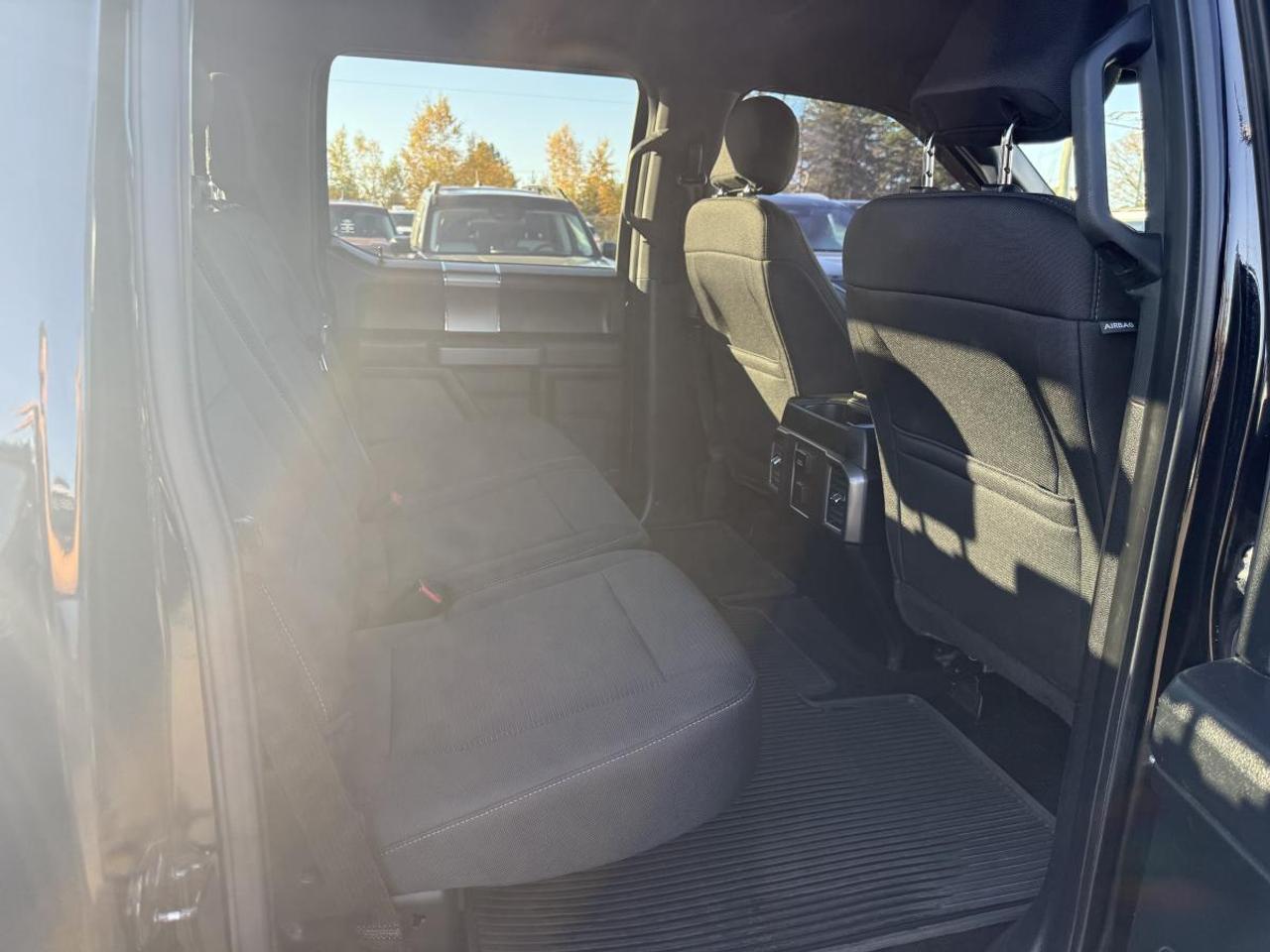 2016 Ford F-150 XLT Photo