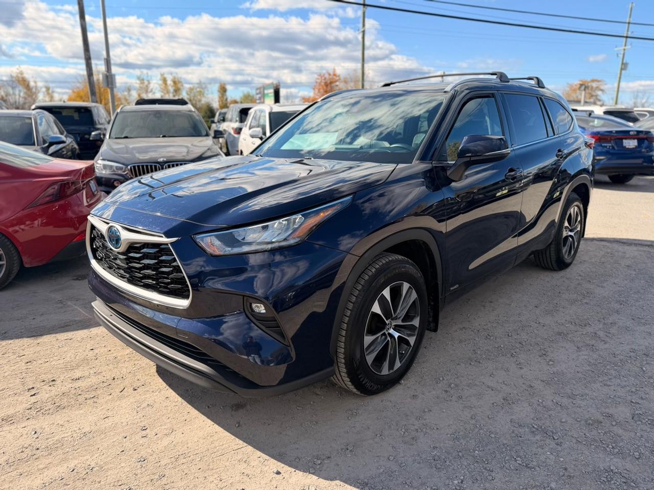 2022 Toyota Highlander HYBRID XLE Photo0