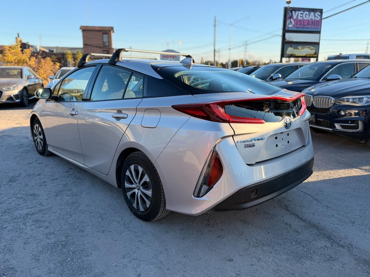 2020 Toyota Prius Prime Prime Auto Photo3