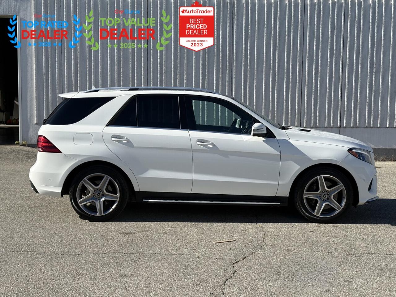 2018 Mercedes-Benz GLE 400 //AMG PKG | HARMAN KARDON | 360 CAMERA | AMBIENT LIGHTING Photo