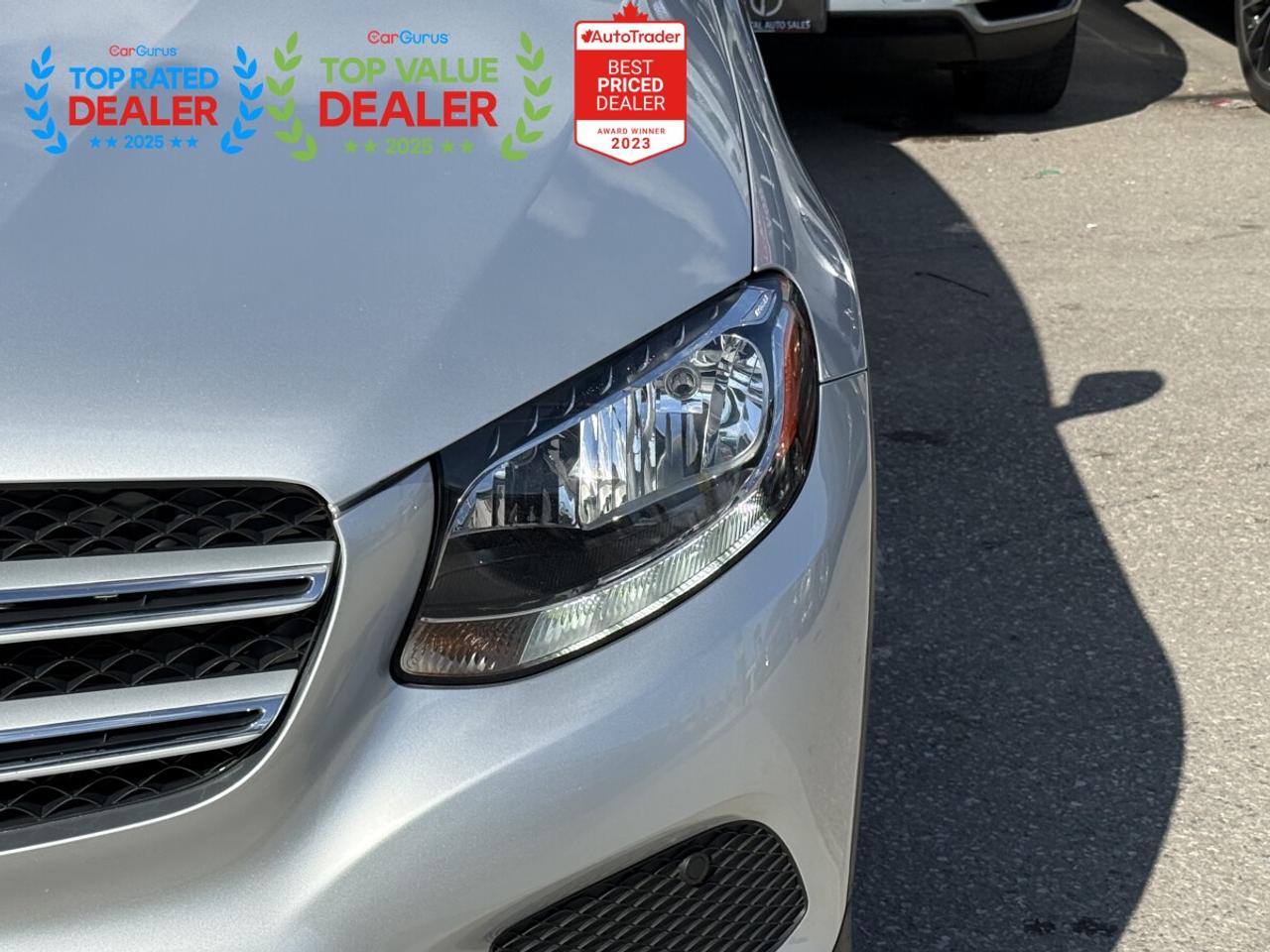 2017 Mercedes-Benz GLC PREMIUM PKG | MB SERVICED | AMBIENT LIGHTING | PANO | LOADED Photo