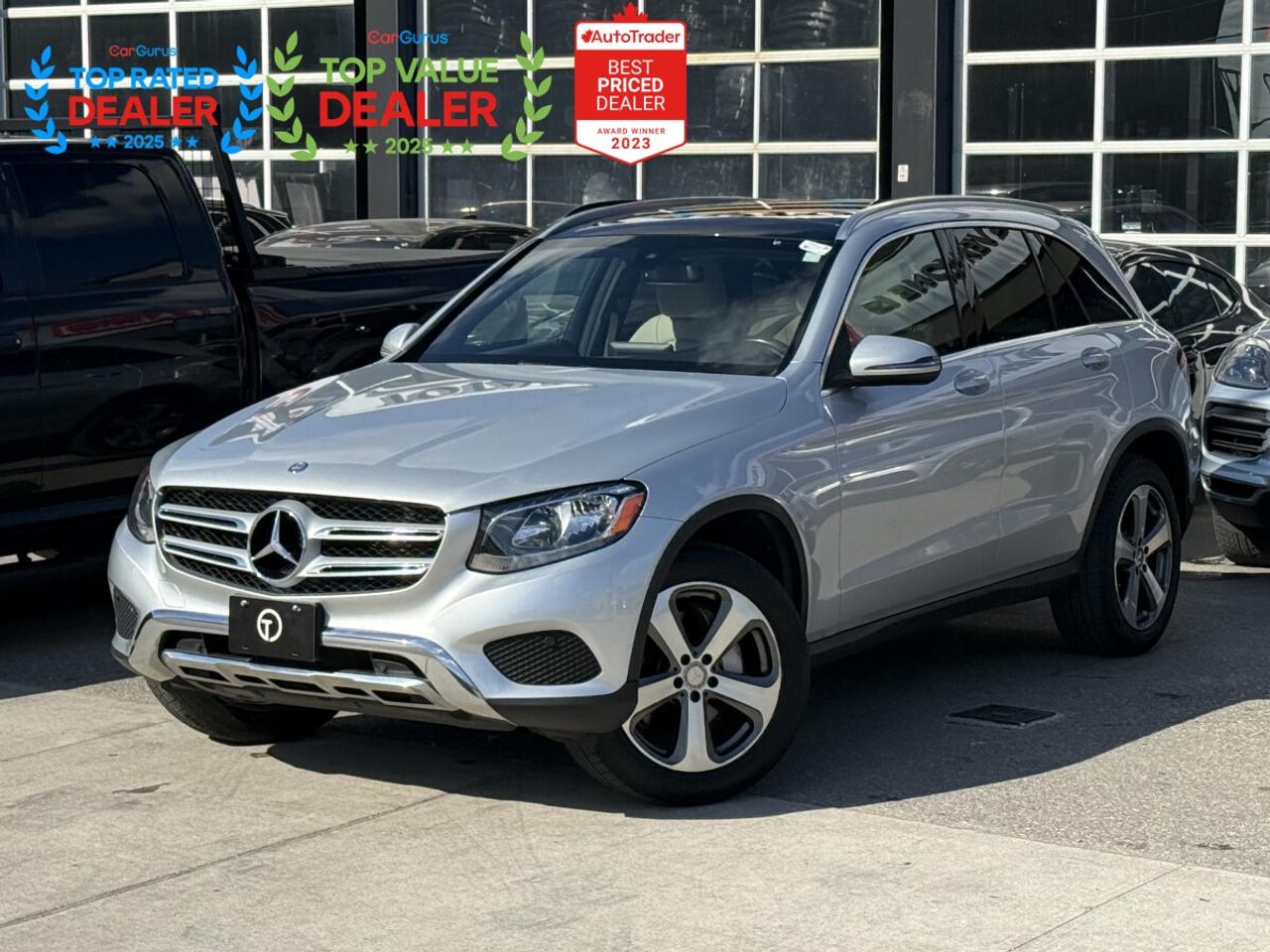 2017 Mercedes-Benz GLC PREMIUM PKG | MB SERVICED | AMBIENT LIGHTING | PANO | LOADED Photo