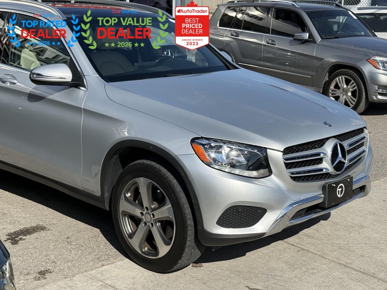 2017 Mercedes-Benz GLC PREMIUM PKG | MB SERVICED | AMBIENT LIGHTING | PANO | LOADED Photo