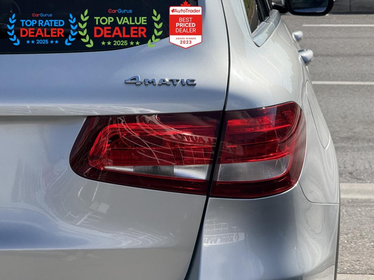 2017 Mercedes-Benz GLC PREMIUM PKG | MB SERVICED | AMBIENT LIGHTING | PANO | LOADED Photo