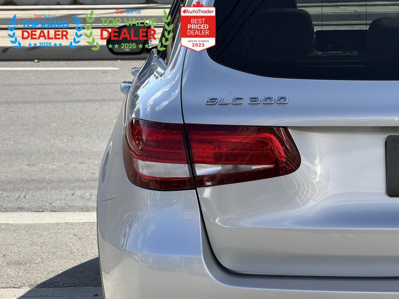 2017 Mercedes-Benz GLC PREMIUM PKG | MB SERVICED | AMBIENT LIGHTING | PANO | LOADED Photo