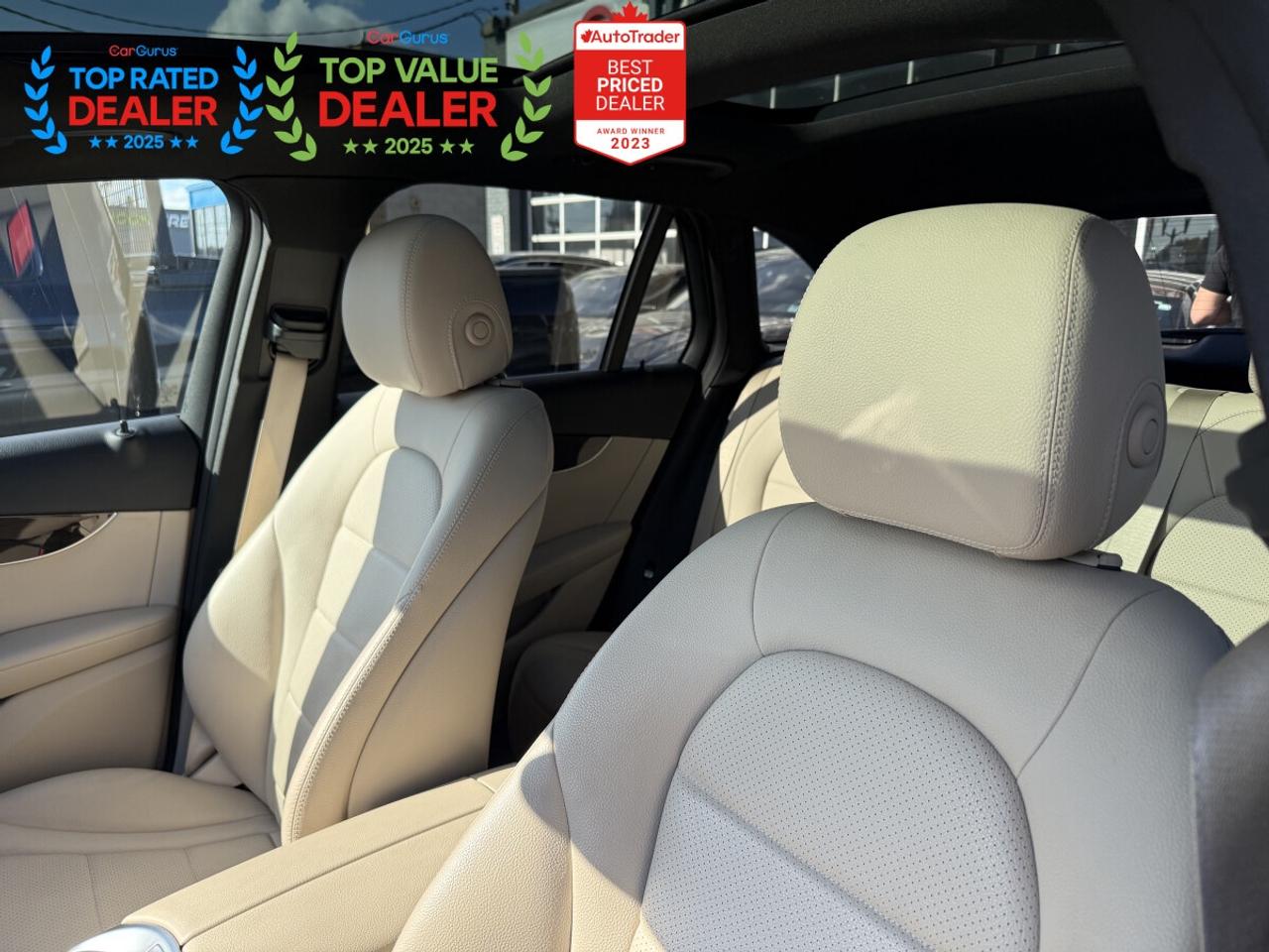 2017 Mercedes-Benz GLC PREMIUM PKG | MB SERVICED | AMBIENT LIGHTING | PANO | LOADED Photo