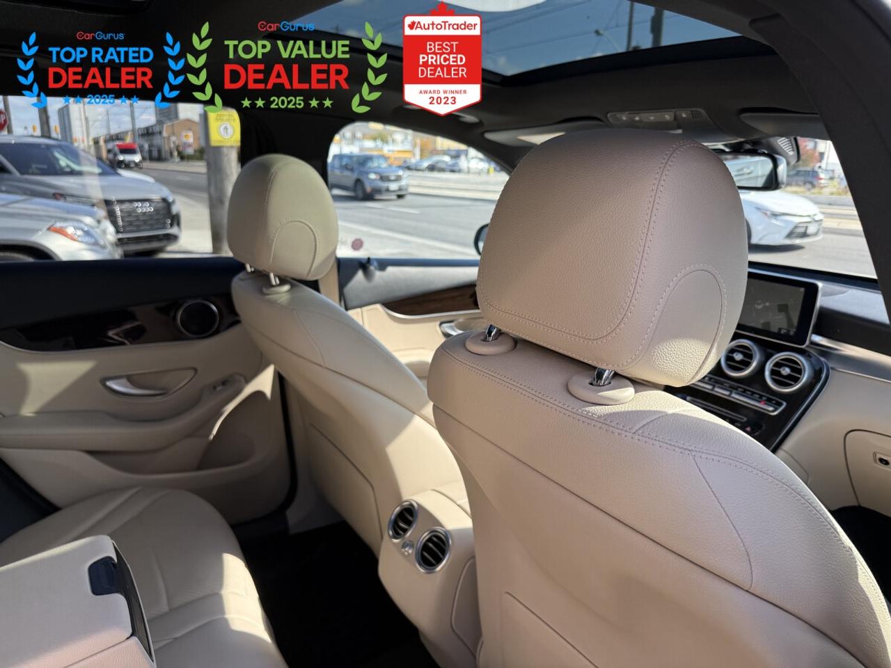 2017 Mercedes-Benz GLC PREMIUM PKG | MB SERVICED | AMBIENT LIGHTING | PANO | LOADED Photo