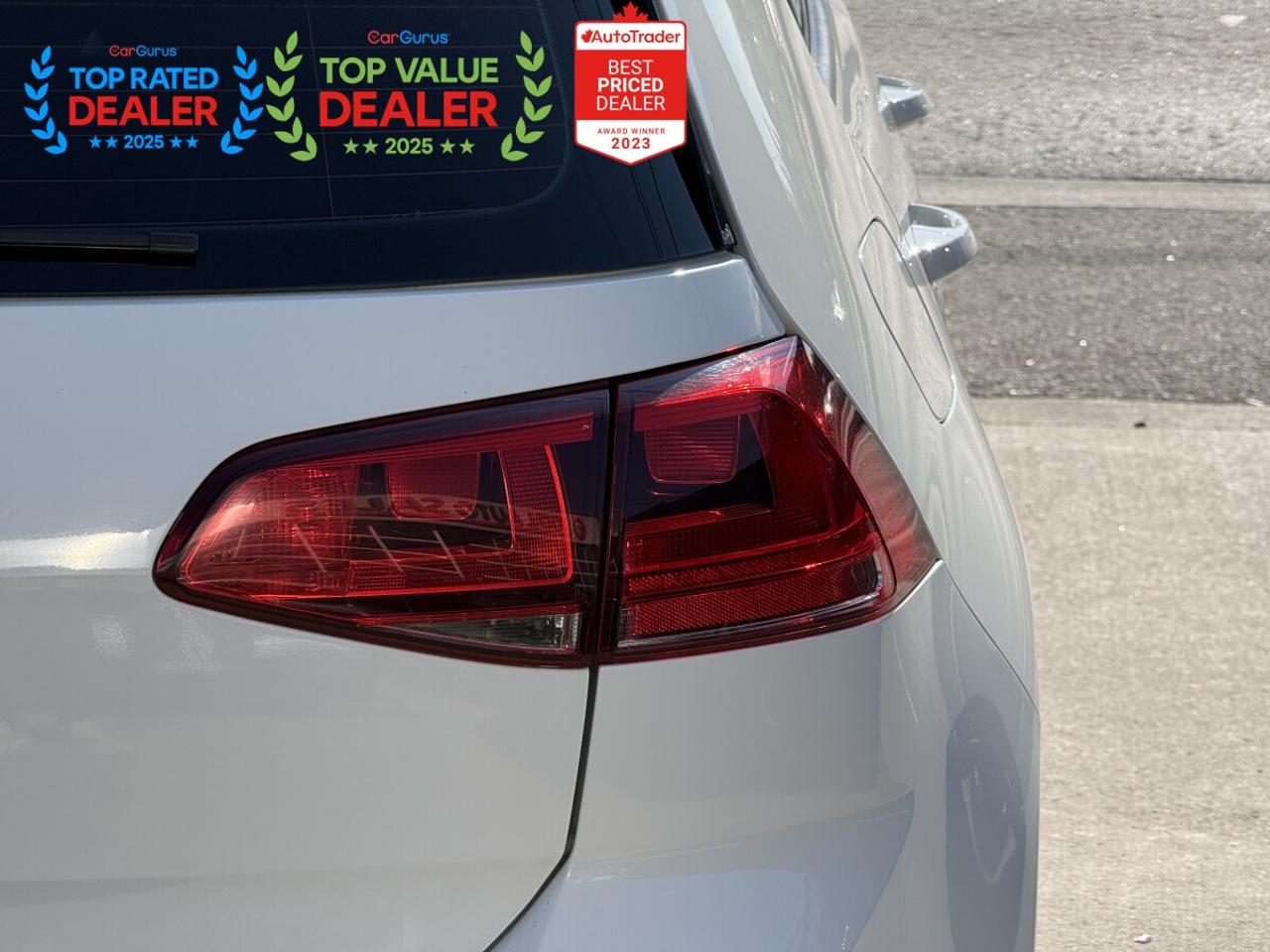 2015 Volkswagen Golf GTI SE | FENDER SPEAKERS | SUNROOF | REAR CAMERA | Photo