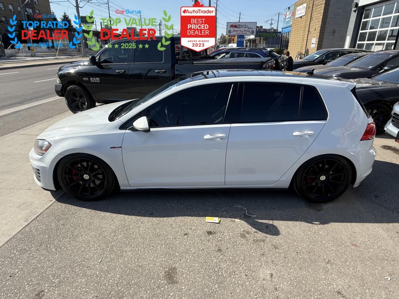 2015 Volkswagen Golf GTI SE | FENDER SPEAKERS | SUNROOF | REAR CAMERA | Photo