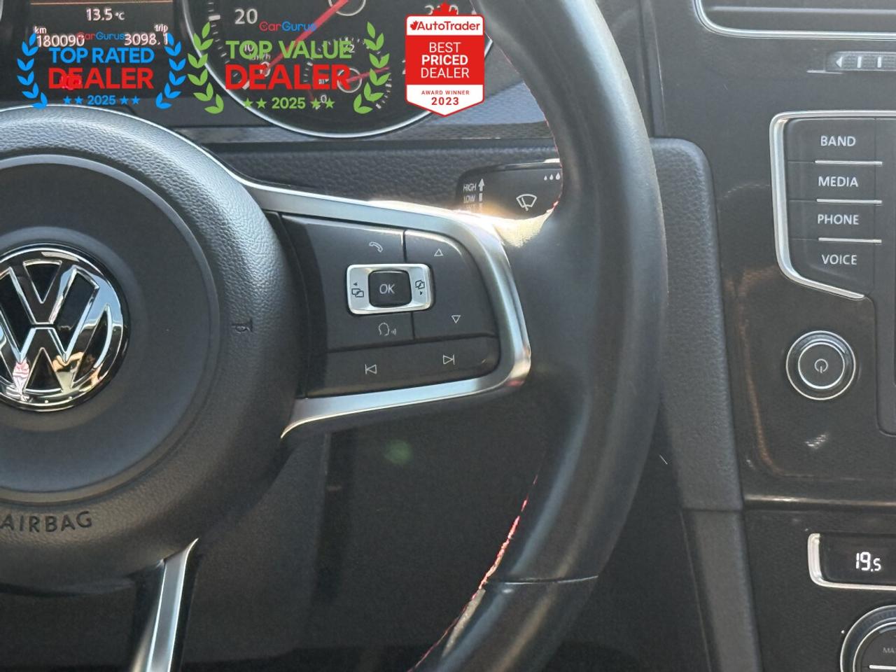 2015 Volkswagen Golf GTI SE | FENDER SPEAKERS | SUNROOF | REAR CAMERA | Photo