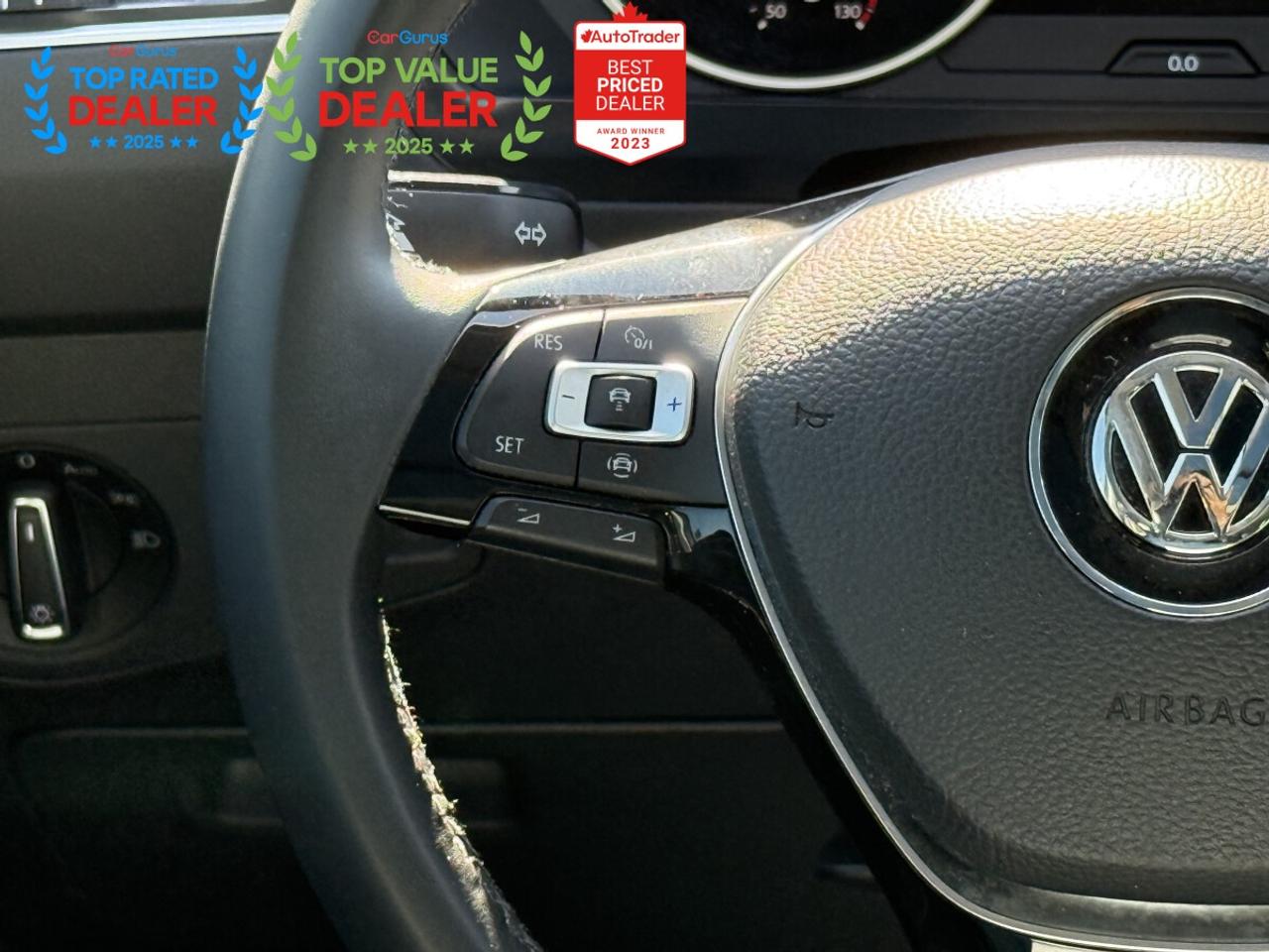 2020 Volkswagen Tiguan SE IQ DRIVE EDITION | RARE COLOR COMBO | CARPLAY | LOADED Photo