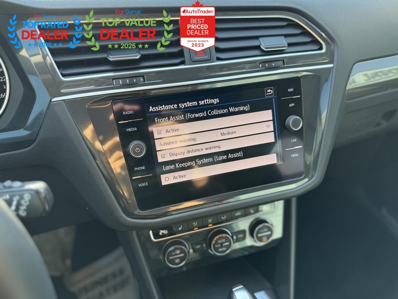 2020 Volkswagen Tiguan SE IQ DRIVE EDITION | RARE COLOR COMBO | CARPLAY | LOADED Photo