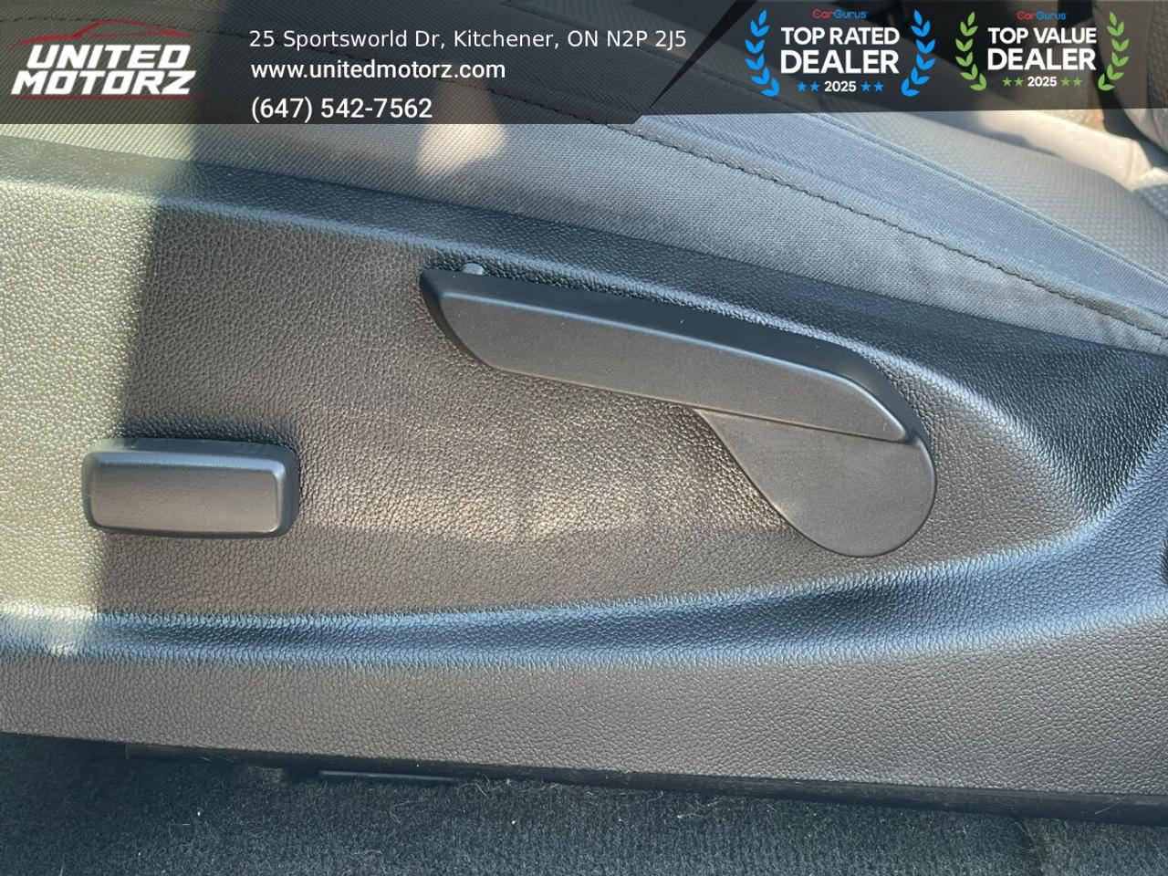 2017 GMC Canyon CREW CAB 128.3" RWD 3.6L 6cyl~SAFETY CERTIFIED~ Photo