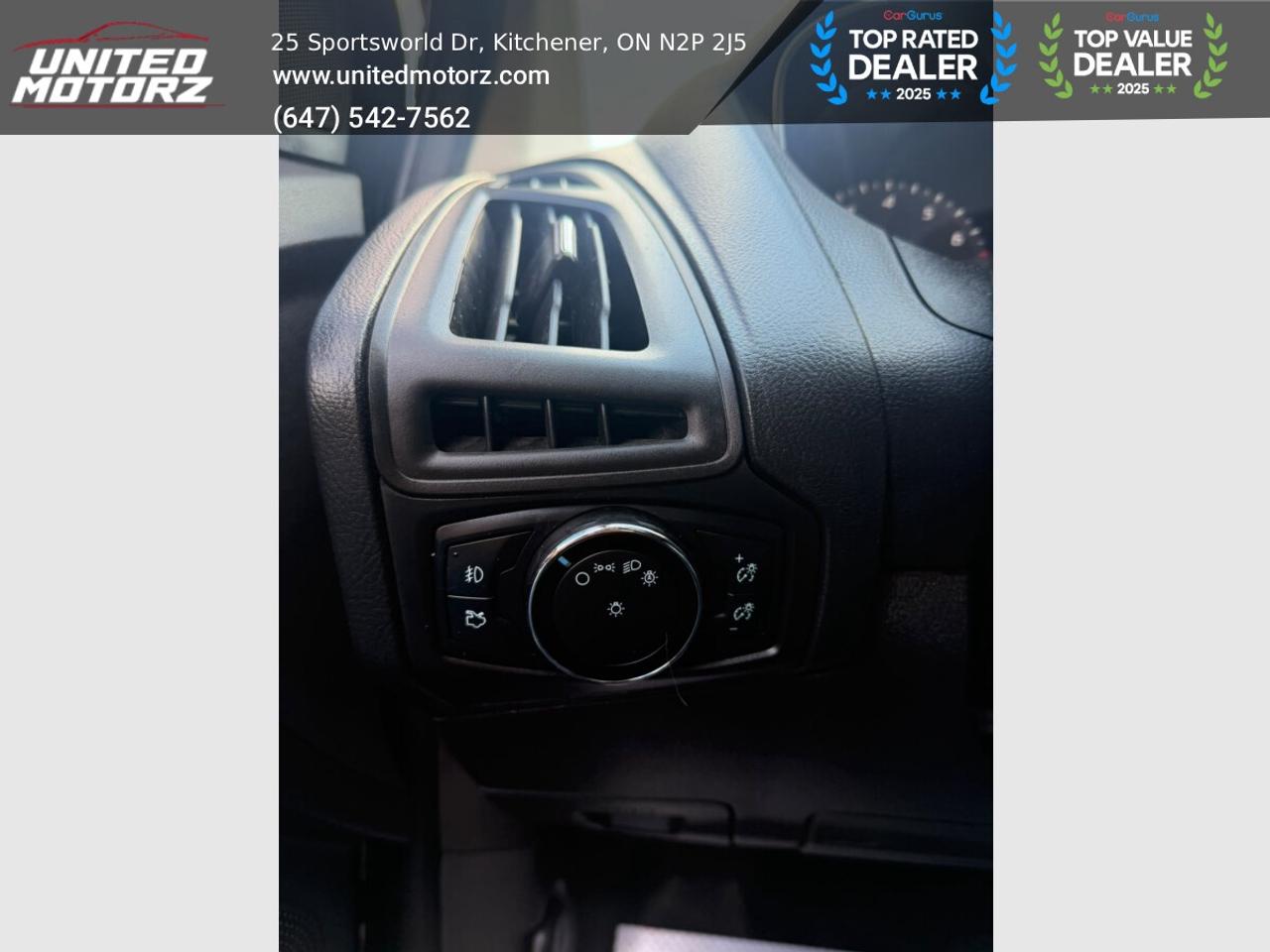 2014 Ford Focus SE HB  FWD 2.0L~SAFETY CERTIFIED~ Photo