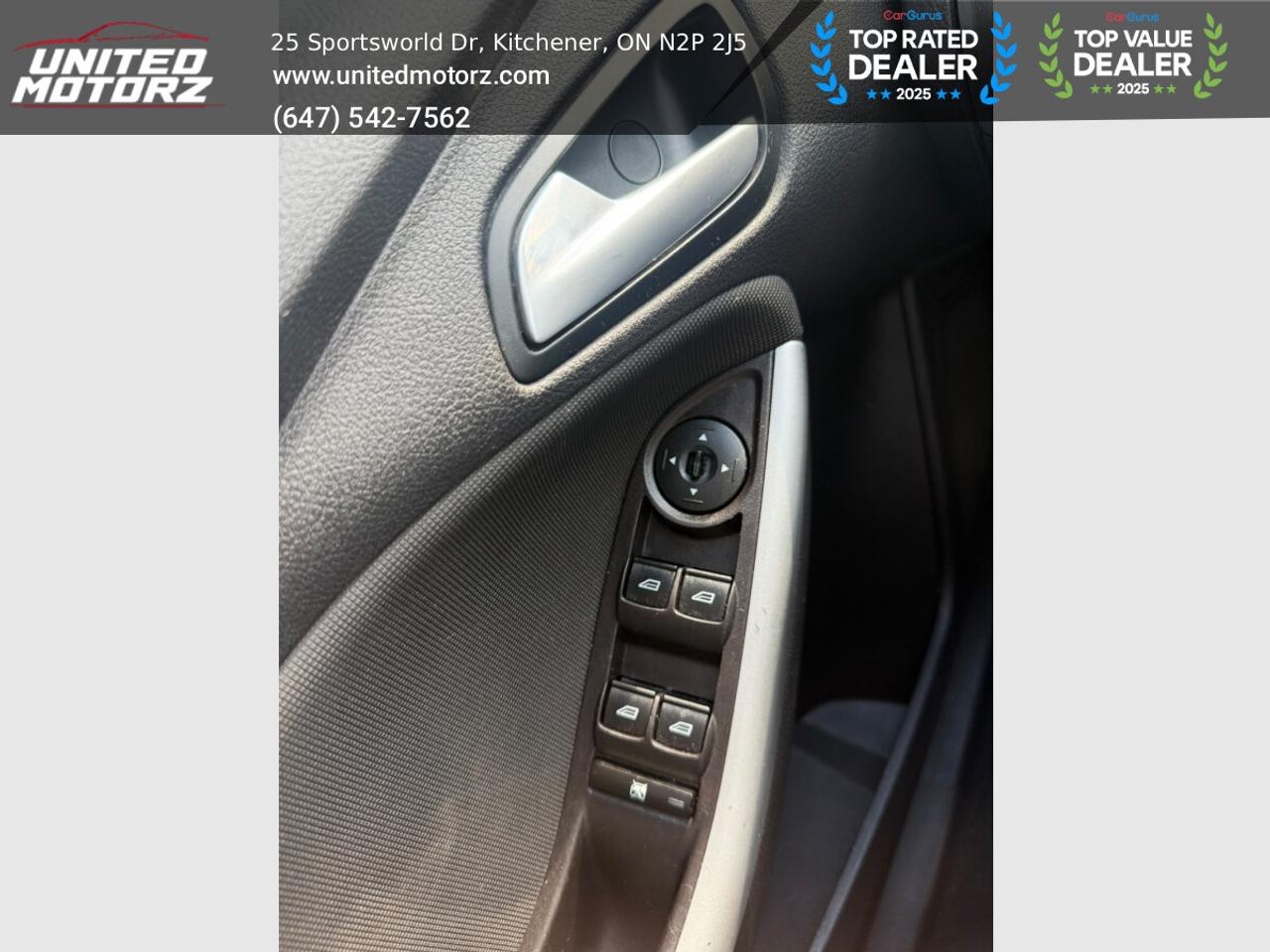2014 Ford Focus SE HB  FWD 2.0L~SAFETY CERTIFIED~ Photo