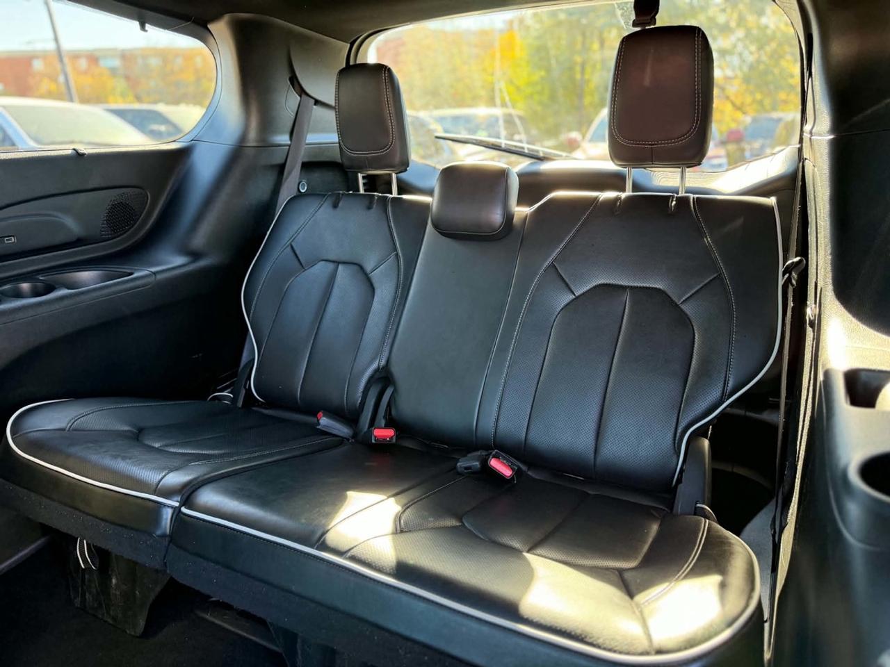 2025 Chrysler Pacifica Limited S Photo
