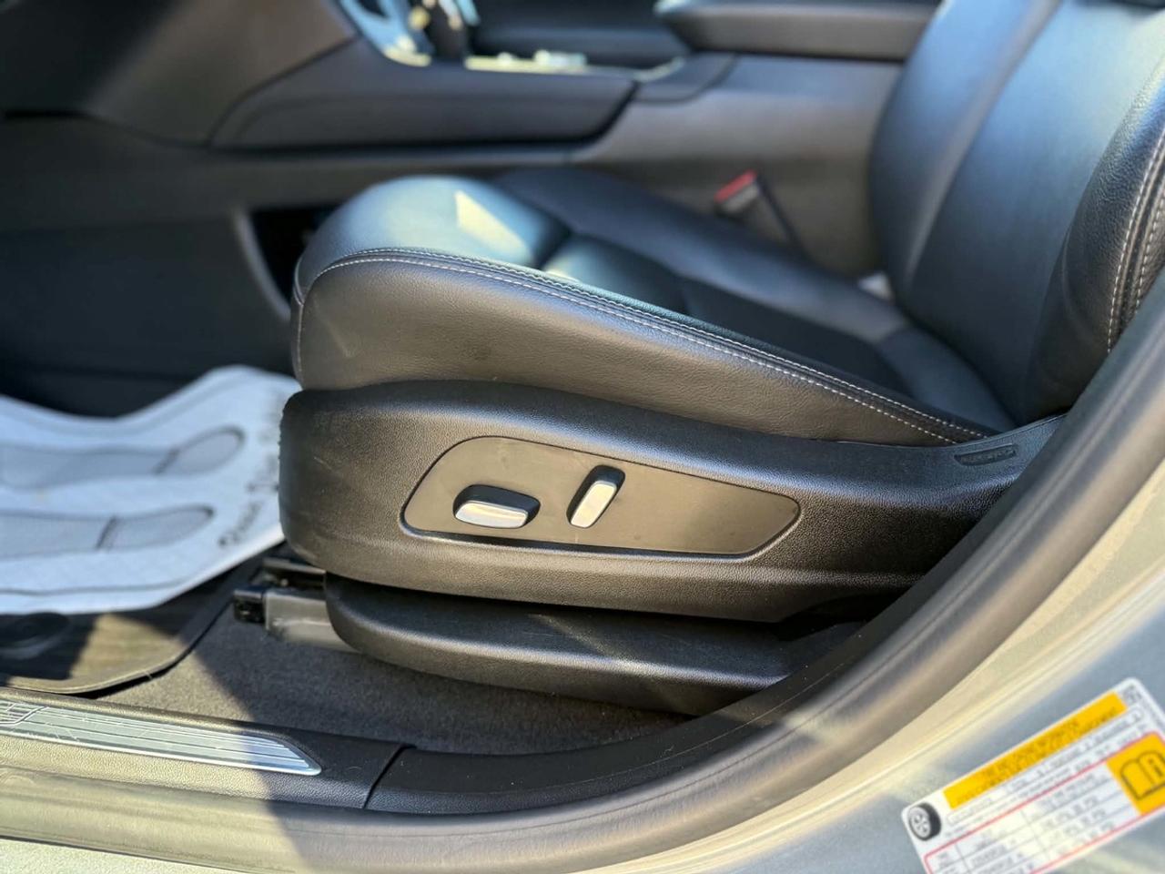 2023 Cadillac XT5 Luxury Photo