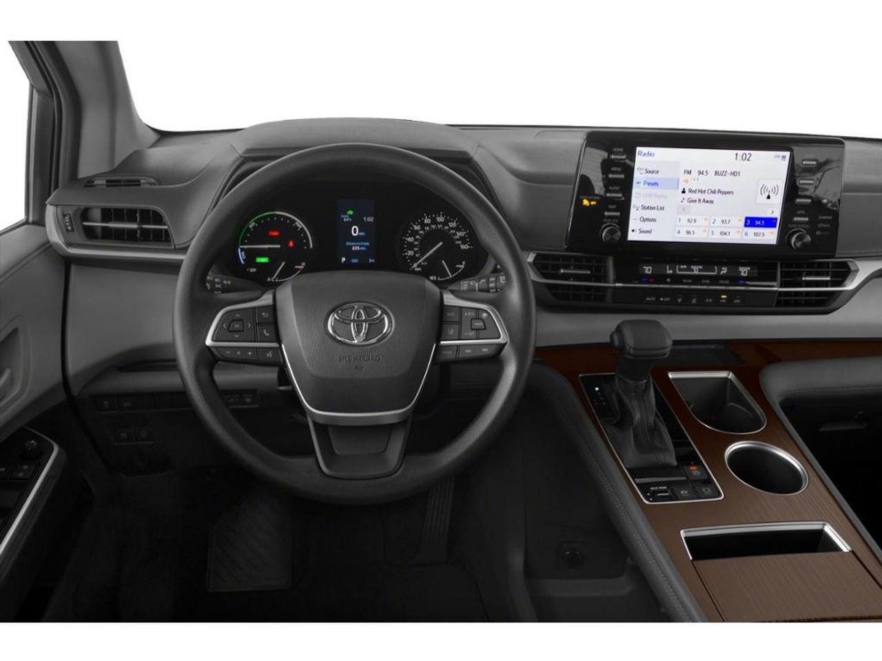 2022 Toyota Sienna LE 8-Passenger 8 PASSENGER! LOW KM! Photo