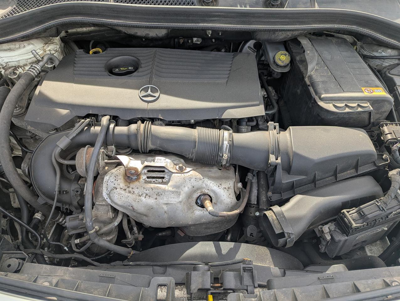 2014 Mercedes-Benz B-Class "Like NEW low PRICE" certified + FREE 6M warranty Photo