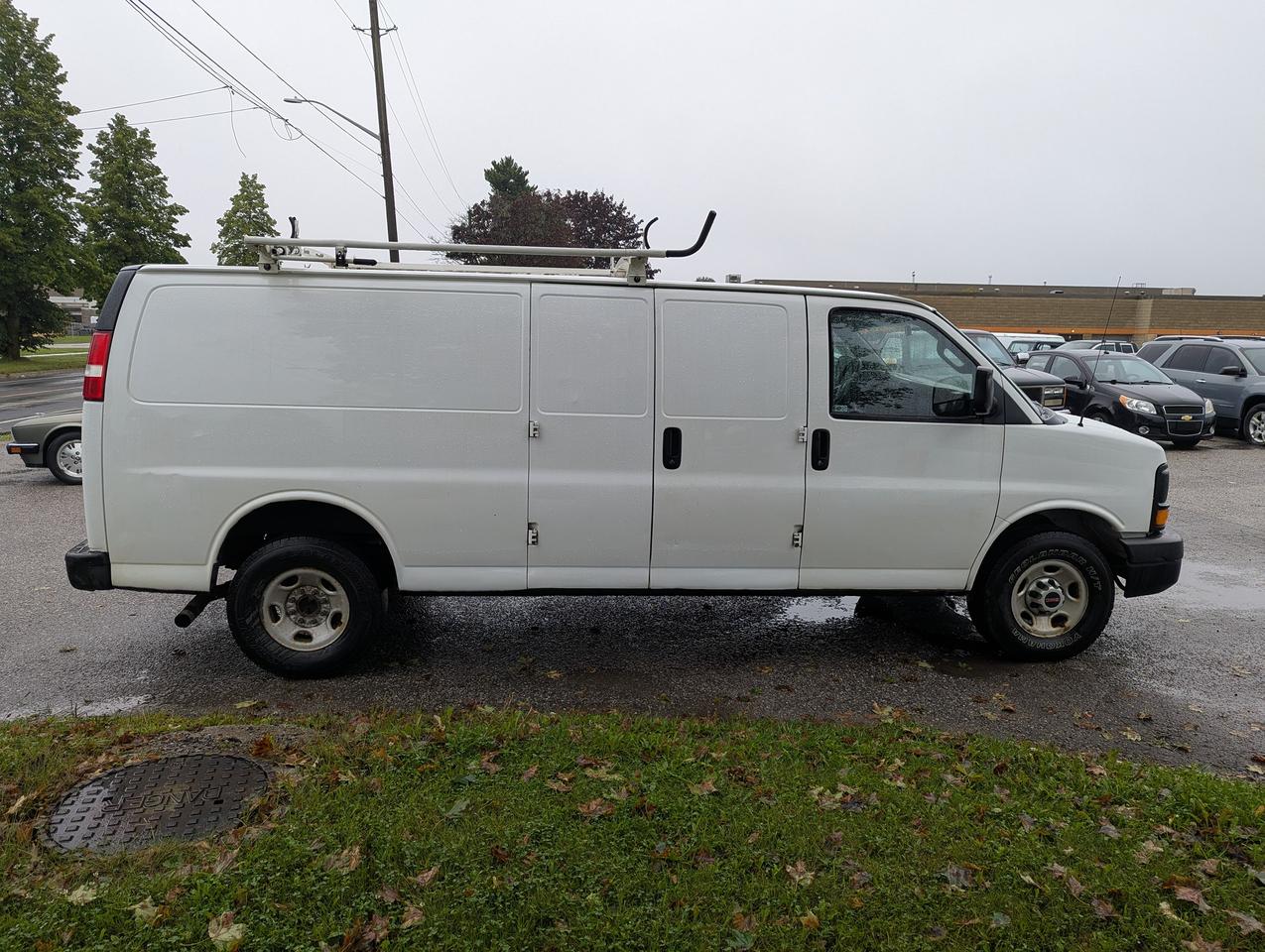2016 GMC Savana Cargo Van "WORK or PLAY" Certified + FREE oil change Photo