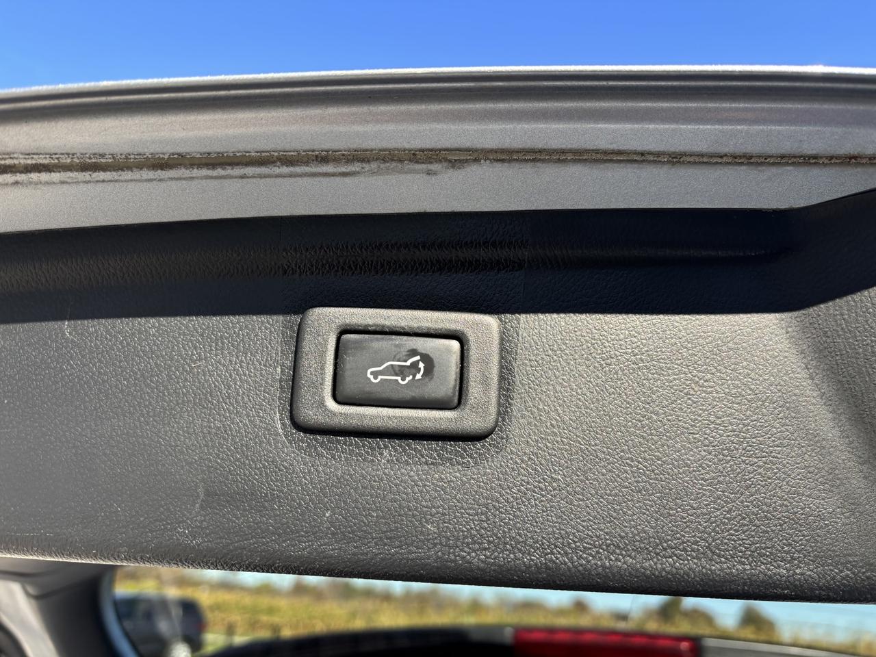 2017 Subaru Outback 2.5I Premium Photo