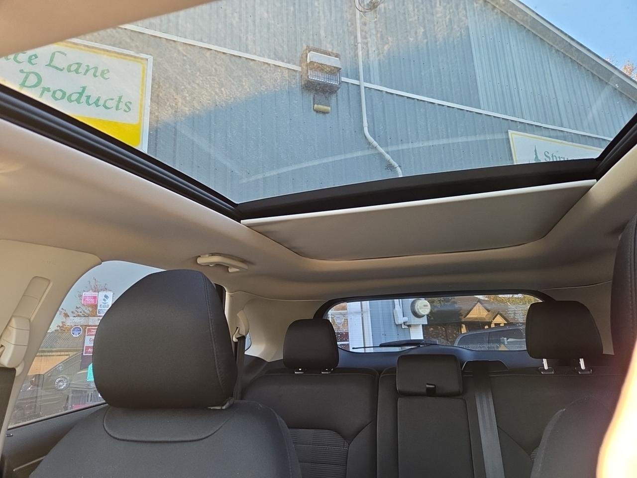 2018 Ford Edge SEL Photo