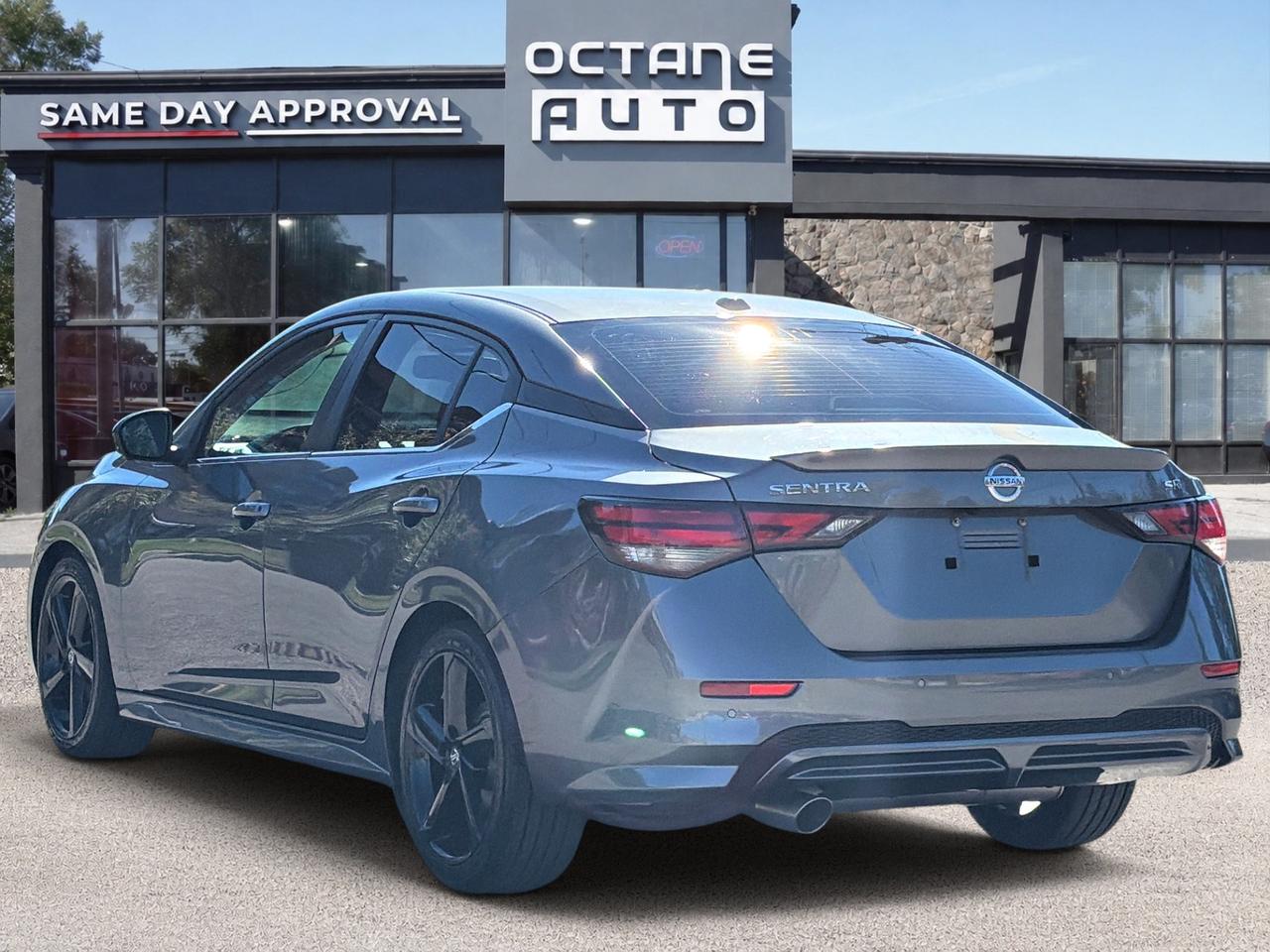 2021 Nissan Sentra SR Photo