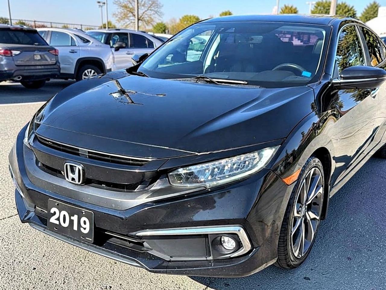 2019 Honda Civic Touring Photo