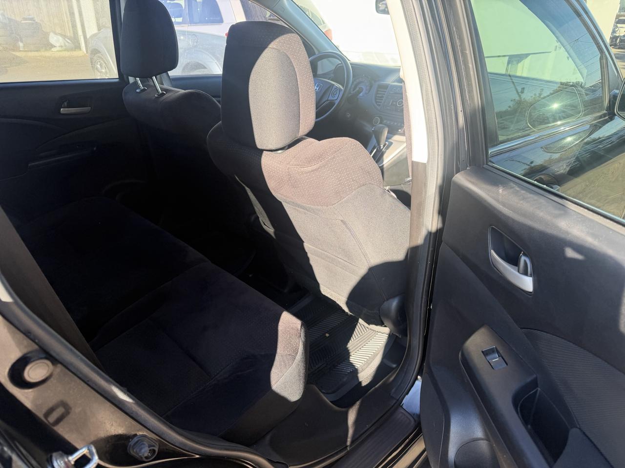 2014 Honda CR-V LX Photo