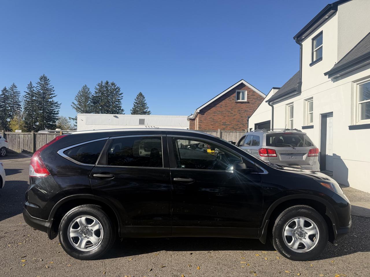 2014 Honda CR-V LX Photo