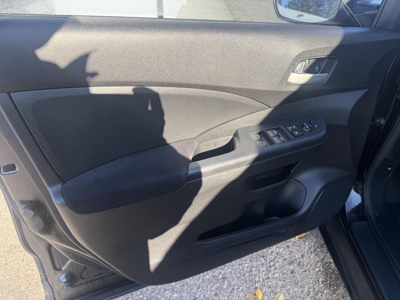 2014 Honda CR-V LX Photo