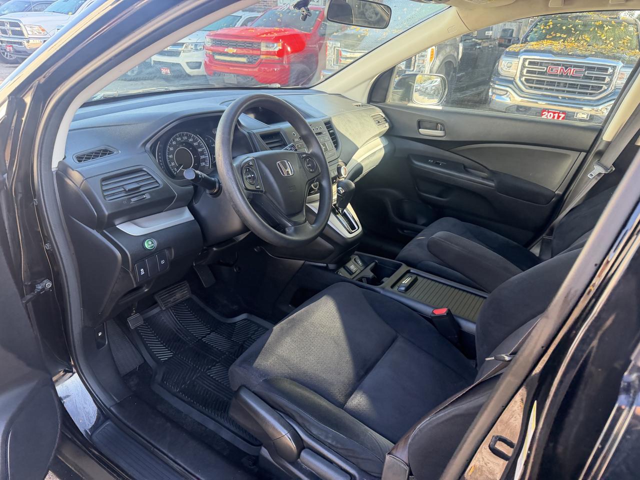 2014 Honda CR-V LX Photo