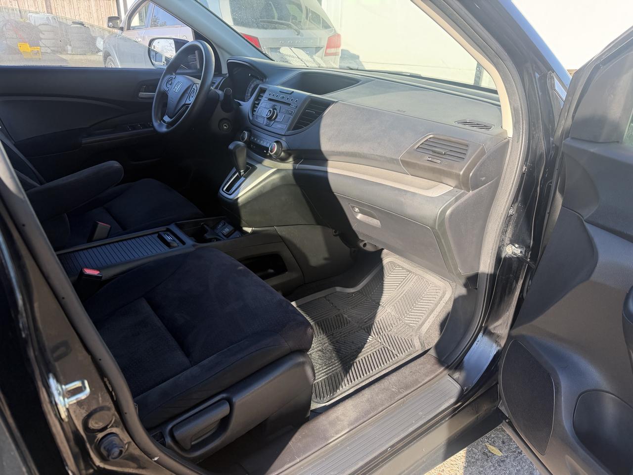 2014 Honda CR-V LX Photo