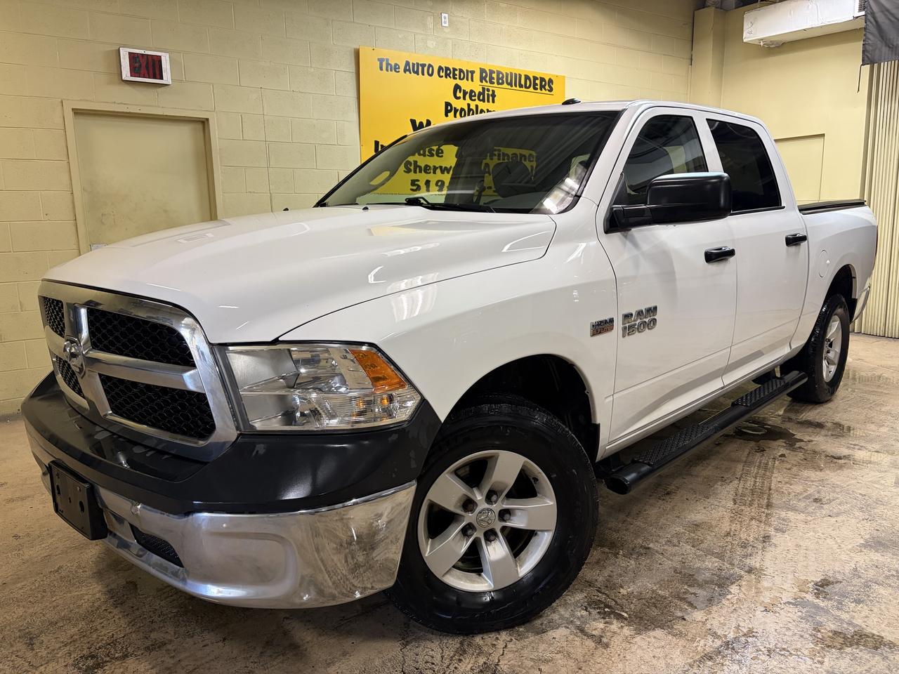 2016 RAM 1500 ST Photo