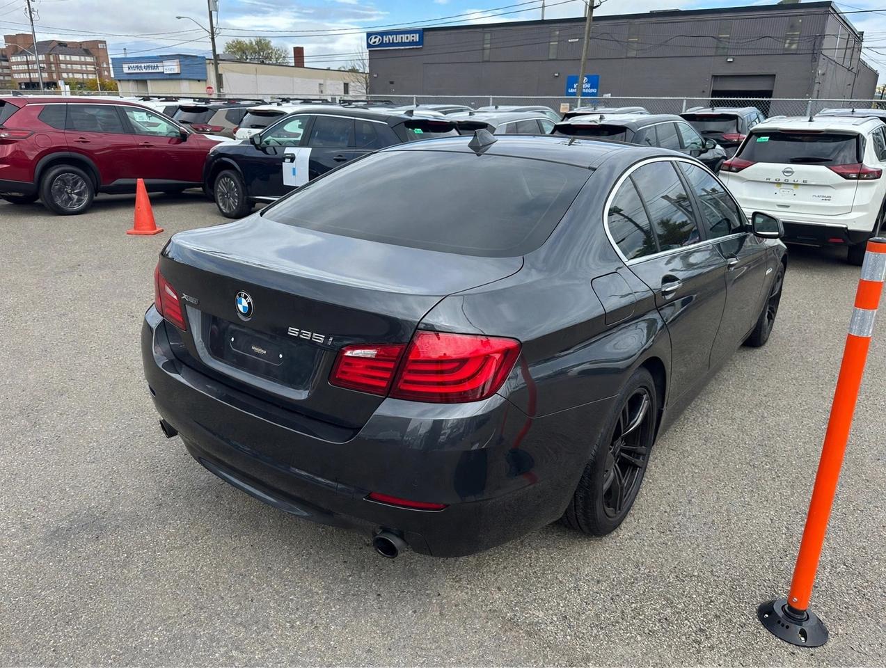 2013 BMW 5 Series 535i xDrive Photo