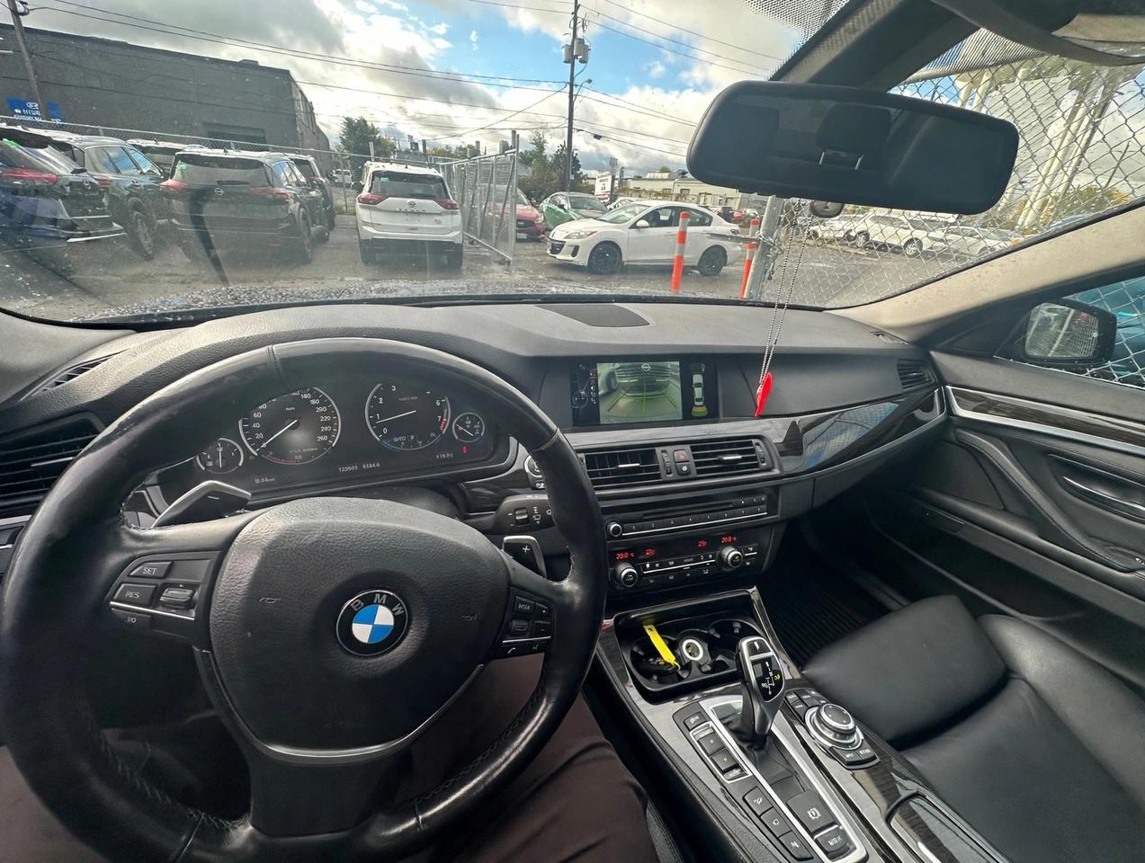 2013 BMW 5 Series 535i xDrive Photo