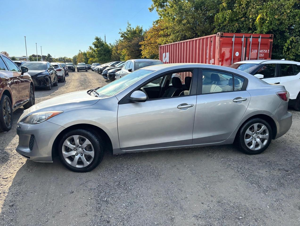 2012 Mazda MAZDA3 GX Photo2