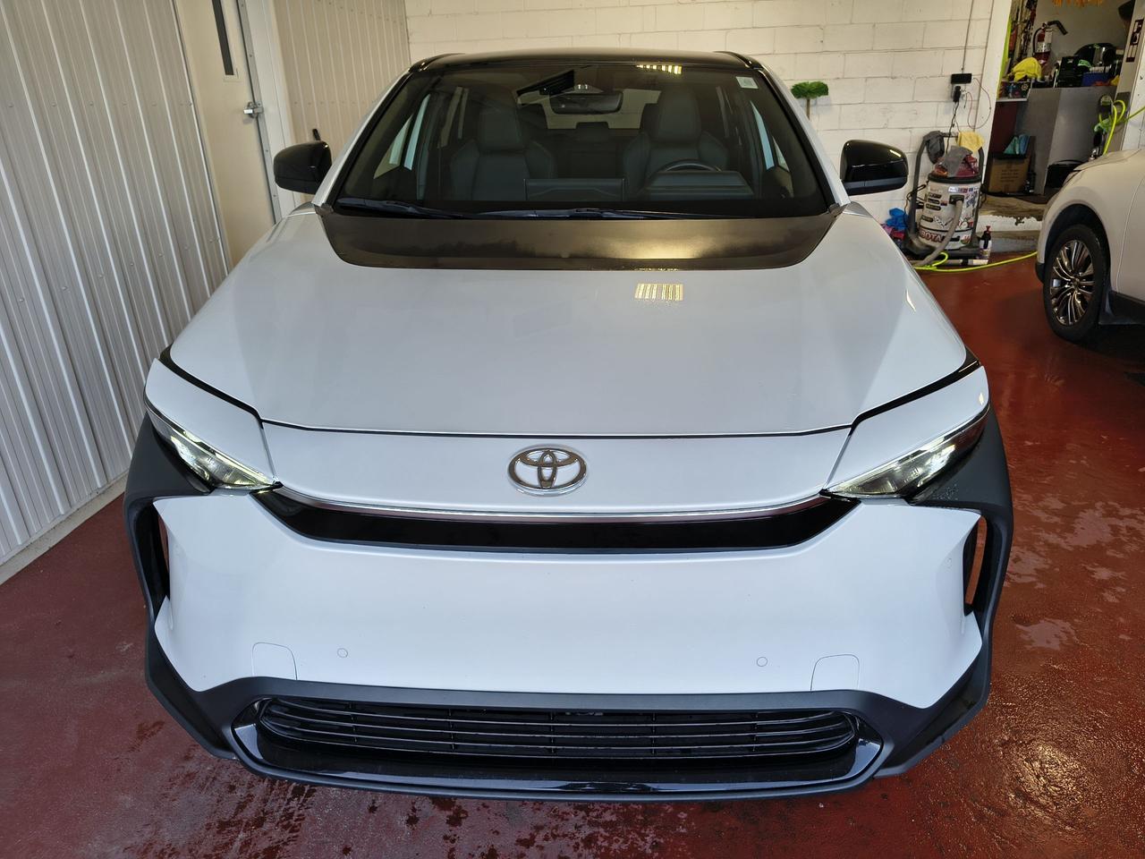 2023 Toyota bZ4X XLE Photo