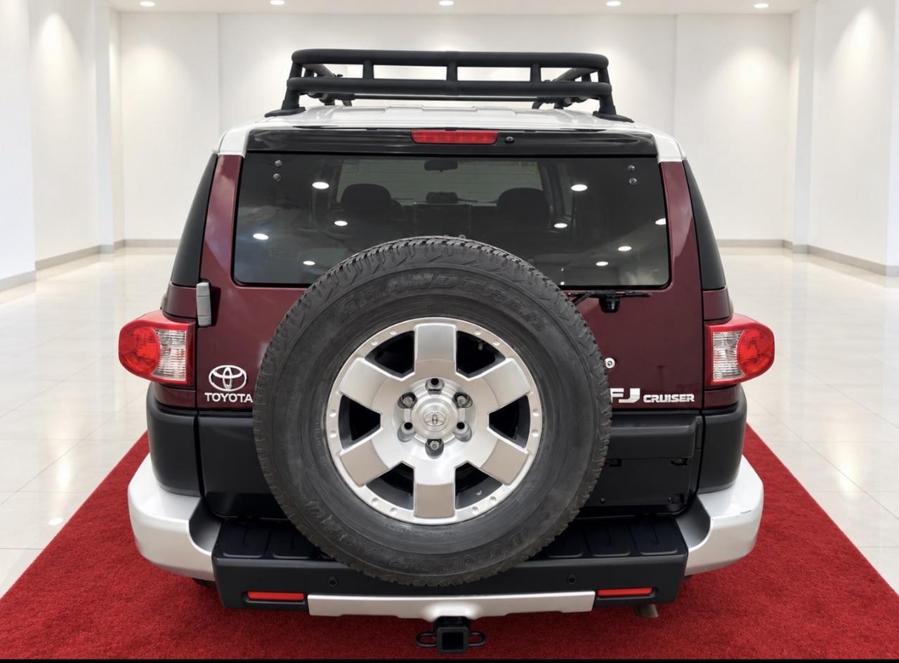 2007 Toyota FJ Cruiser 4WD - Outstanding Condition Trade-In Photo